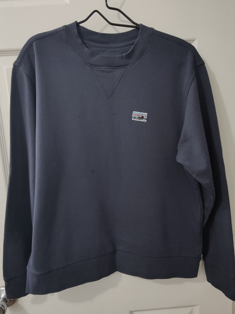 Patagonia Navy Crewneck Sweatshirt
